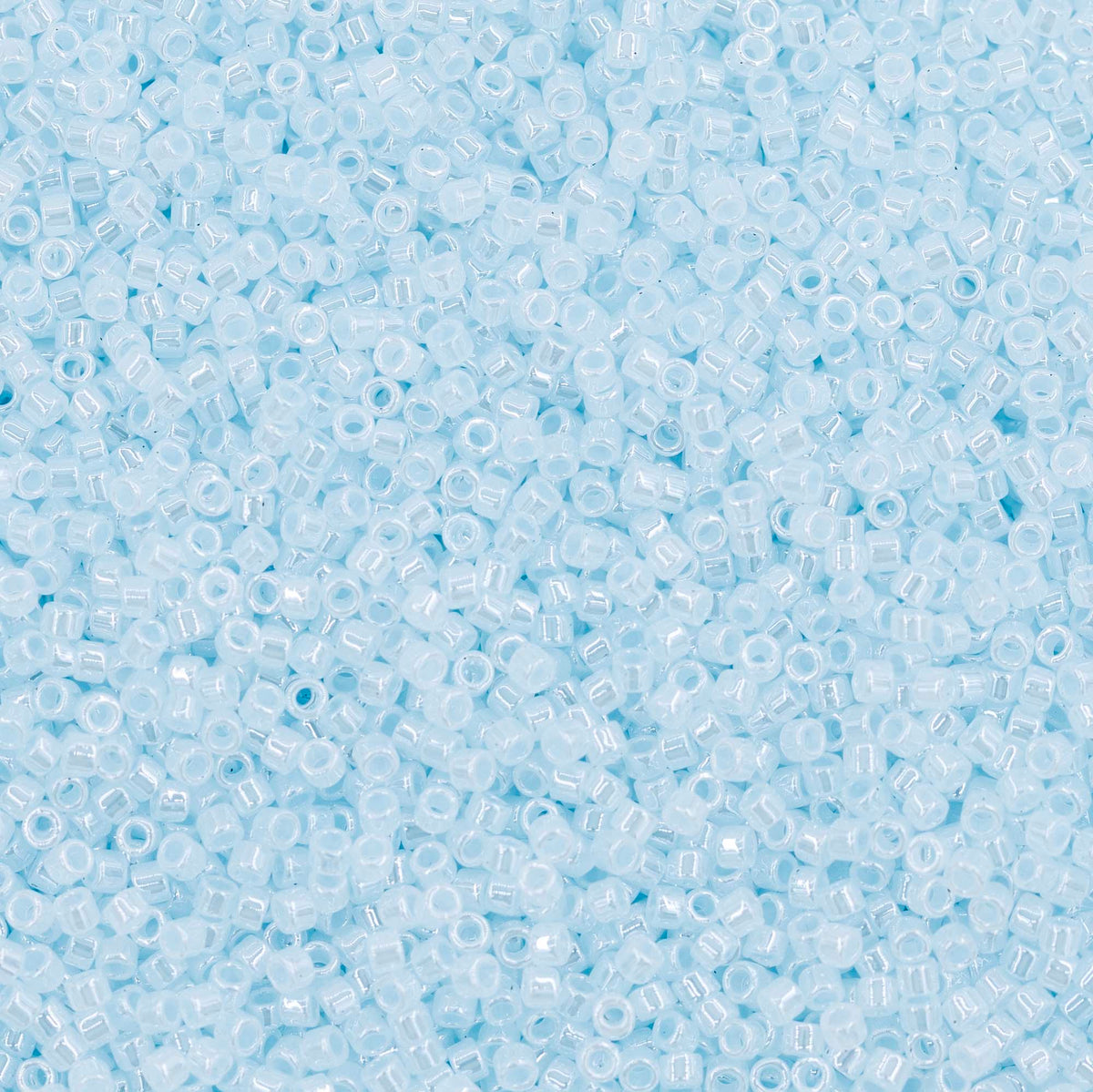14SD662-T: DB239 Delica Lt. Aqua Ceylon 11/0 - 100GM