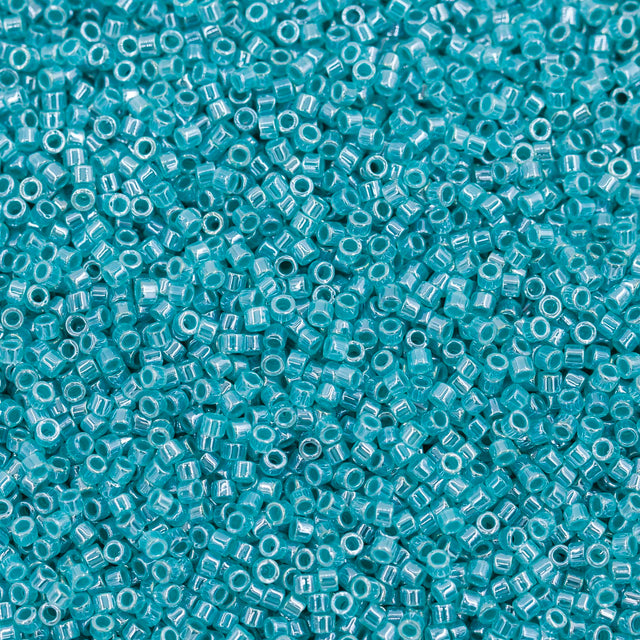 14SD686-T: DB238 Delica Aqua Green Ceylon 11/0 - 100GM