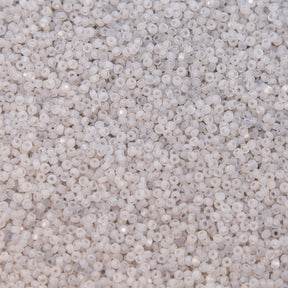 15SV212-U: Vintage Venetian Seed Bead Tr Clear #1 Frosted 15/0 - 500 Grams