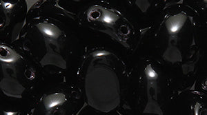 32CA109R: CZ Candy Oval 2HOLE Black 6x8mm-50PC