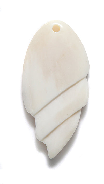 BN375-48: Bone Carved Shell/leaf 22x47mm 3 Pieces