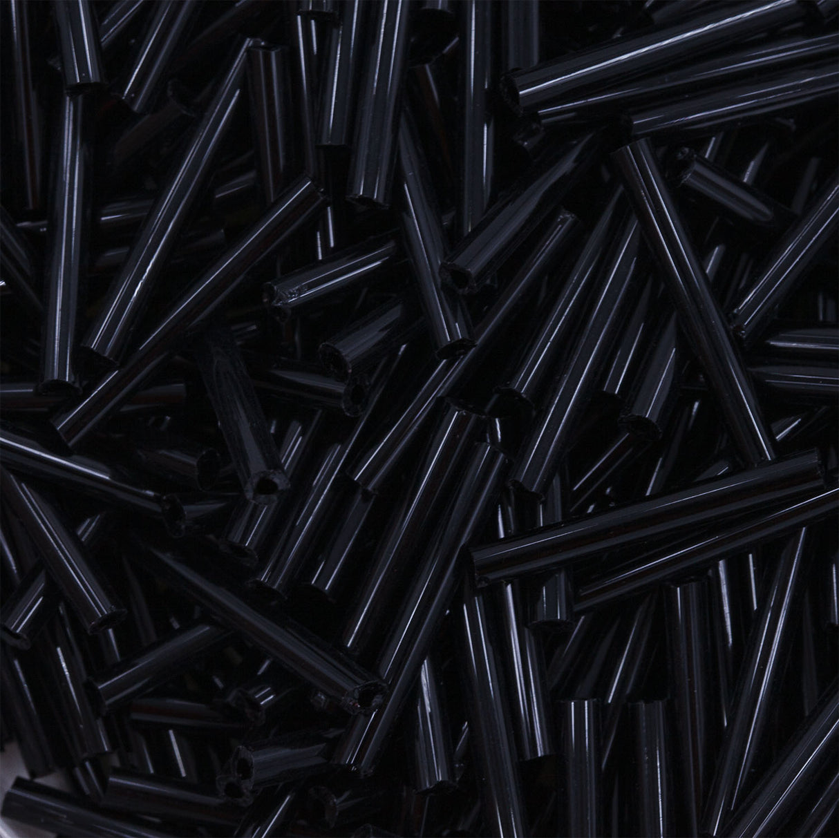 20BB109: Czech Bugle Black 20mm - 100 Grams
