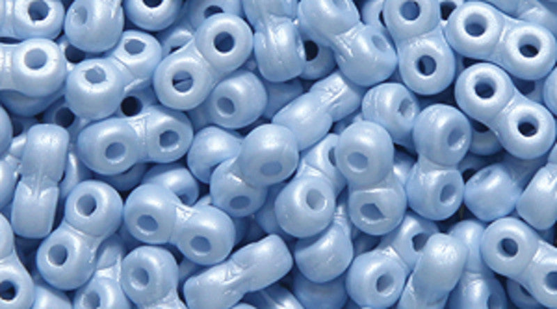 25TQ972R: CZ Infinity PWDR Prl Baby Blue 2x5mm-150PC