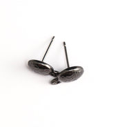 TC1084-GM: Hammertone Earring 9mm Black