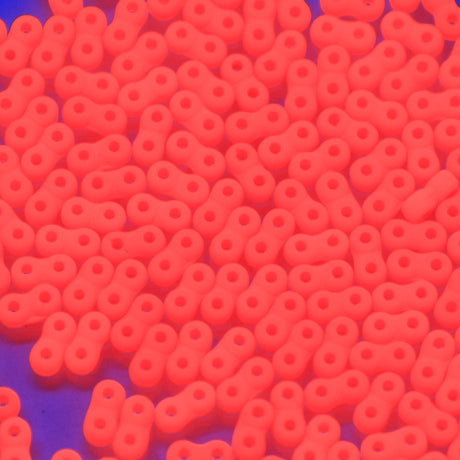 25TQ638-NM: Czech Infinity Neon Orange Matte 2x5mm - 1200 Pieces