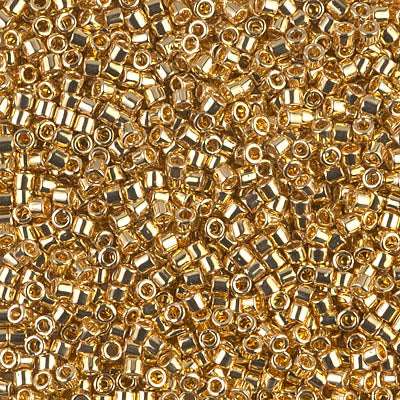 10SD854R: DBM0031 Delica 24 Karat Gold Plate 10/0 - 9GM