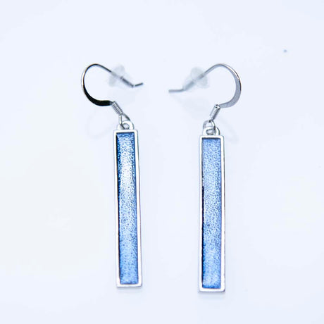 2ME4925: Earring Drop Blue Enamel 35x5mm - 1 Pair