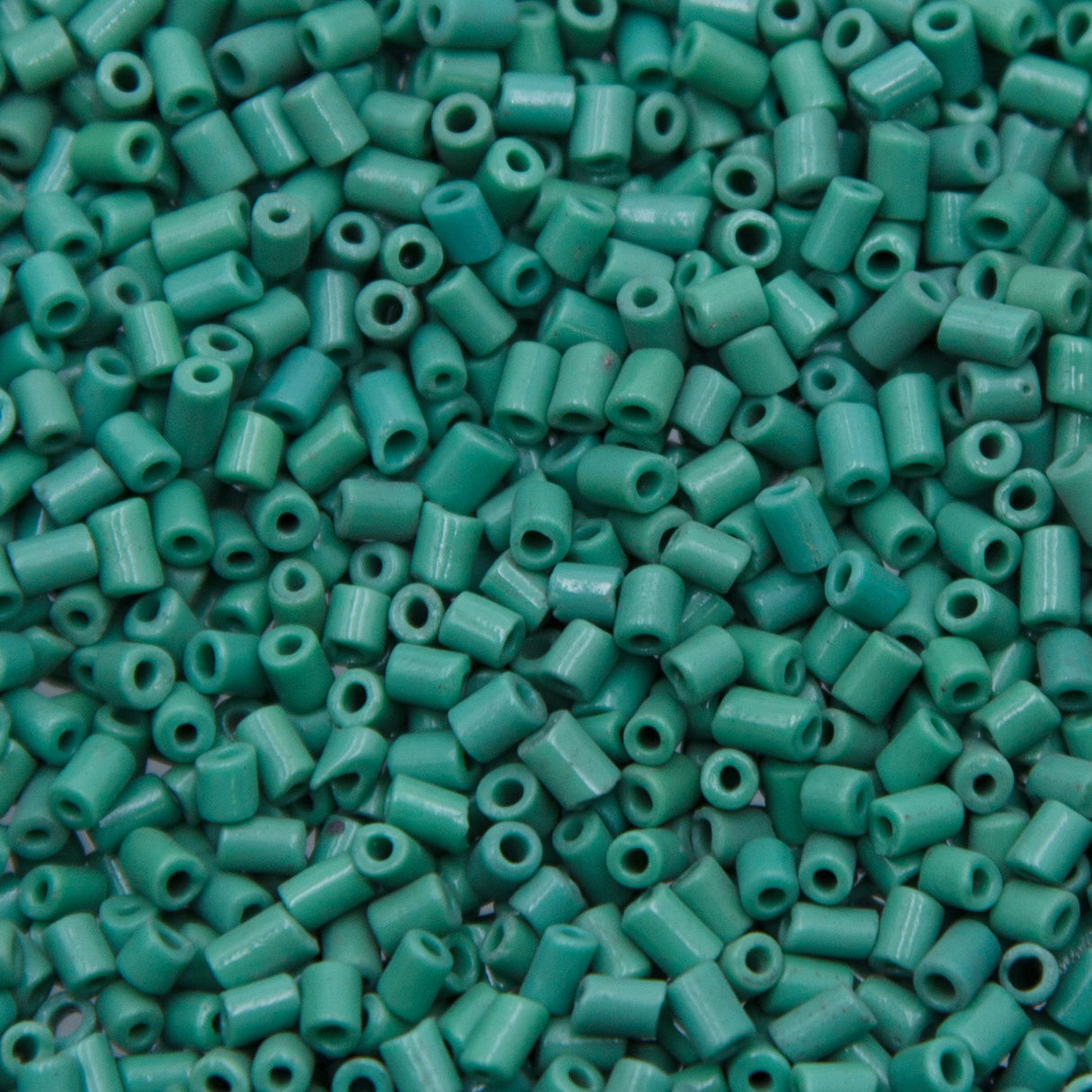 2SV100-22: Vintage Venetian Bugle Op Light Green #2