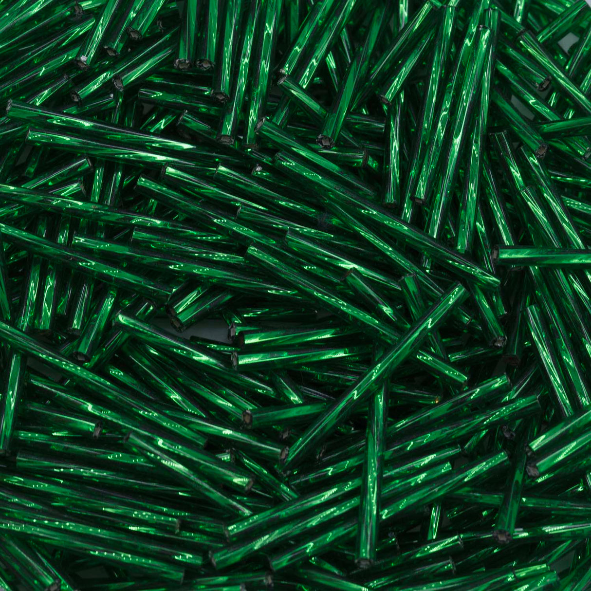 30BT484: Czech Twisted Bugle Silverlined Green 30mm - 50GM