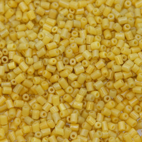30SV120-32R: Vin Ven Trans Goldenrod Tube 1X3MM - 50 GM