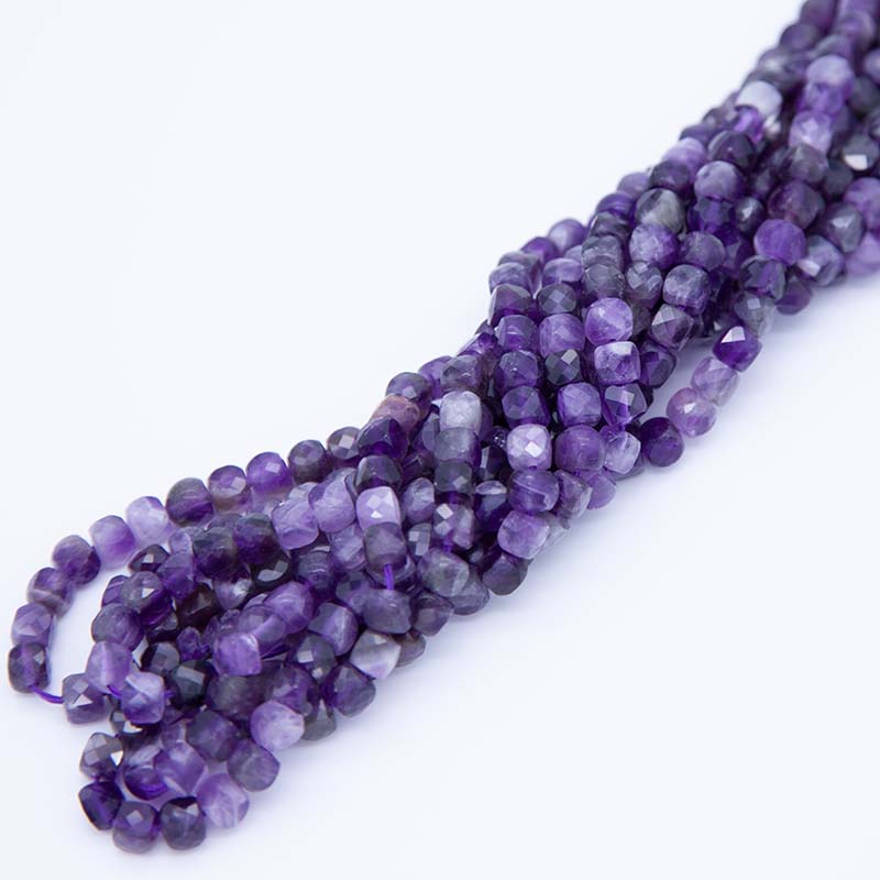 53ST414-HWF: Chevron Amethyst FC Cube 5-5.5mm