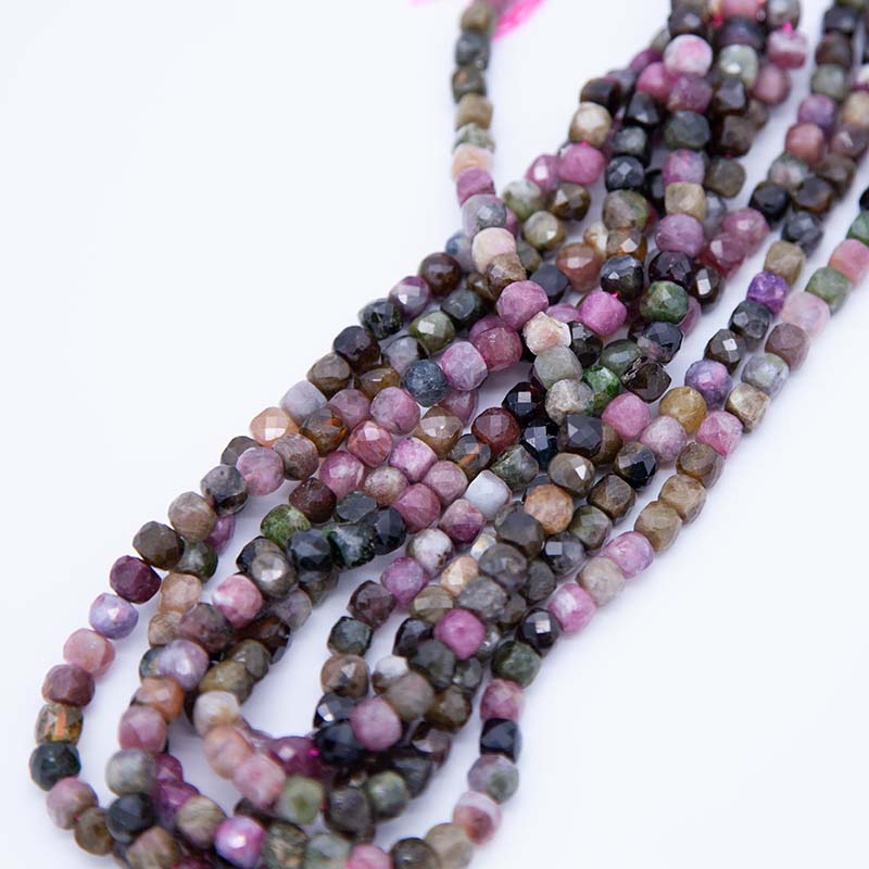 54ST492-WF: Tourmaline FC Cube 6mm