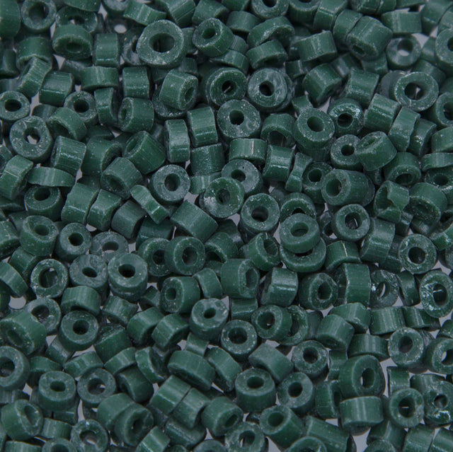 3SV100-14: Vintage Venetian Heishi Disk Op Dark Green 3MM Av