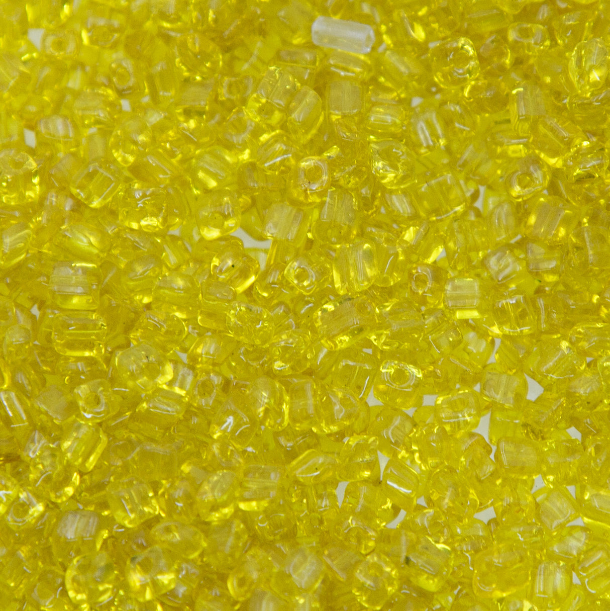 3SV100-3: Vintage Venetian SQ Bd Sz 3mm Transparent Yellow 250 Grams