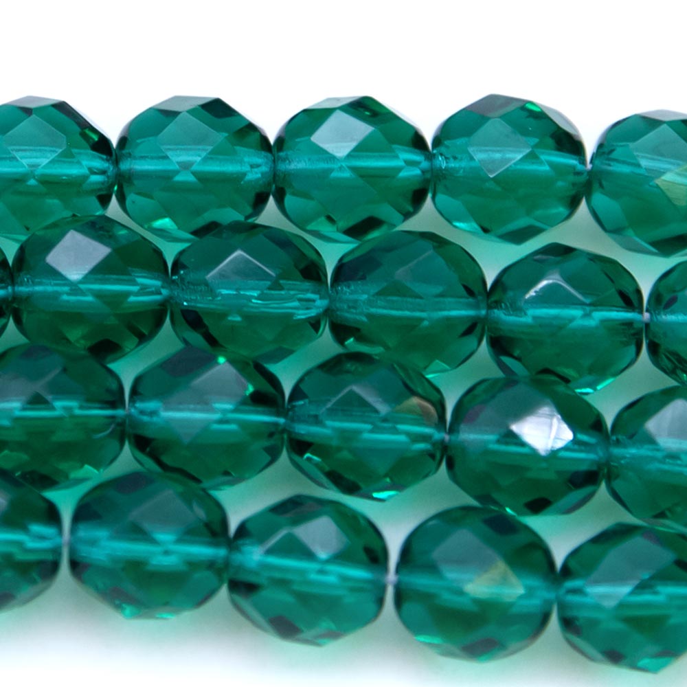 8FC286-DR: CZ Faceted Emerald 8mm 25 Pieces