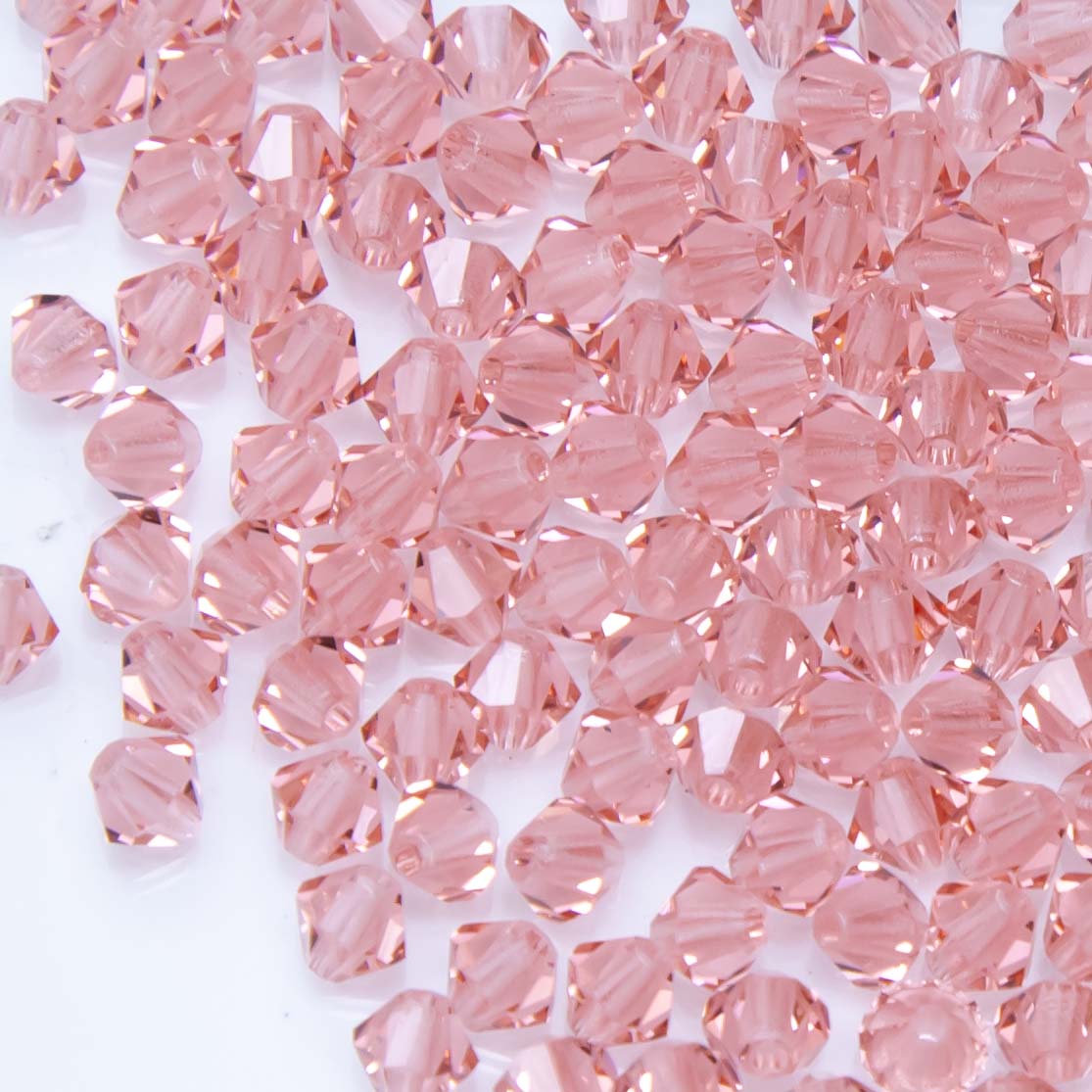 82CC293-RP: Preciosa Czech Crystal Diamond Rose Peach 4mm