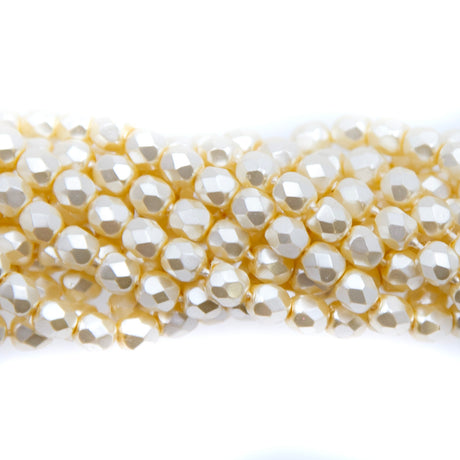 4FC614: CZ FACET RD Pearl Off White 4MM-600PC
