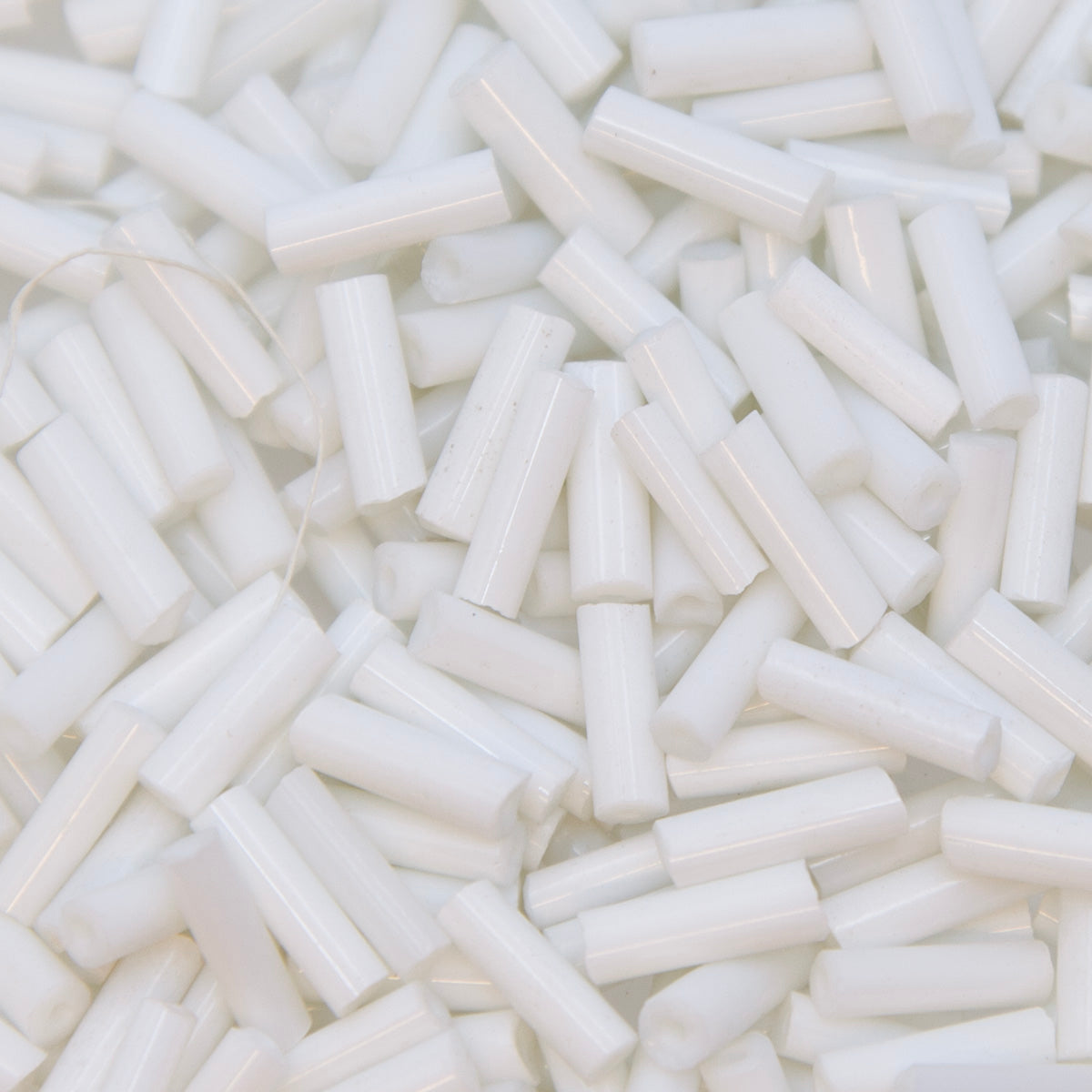 4SV100-23: VIN VEN Bugle Med Op Old White #4