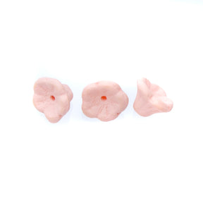 57FL933-PM: CZ Flower Permalux 5x7mm 25 Pieces