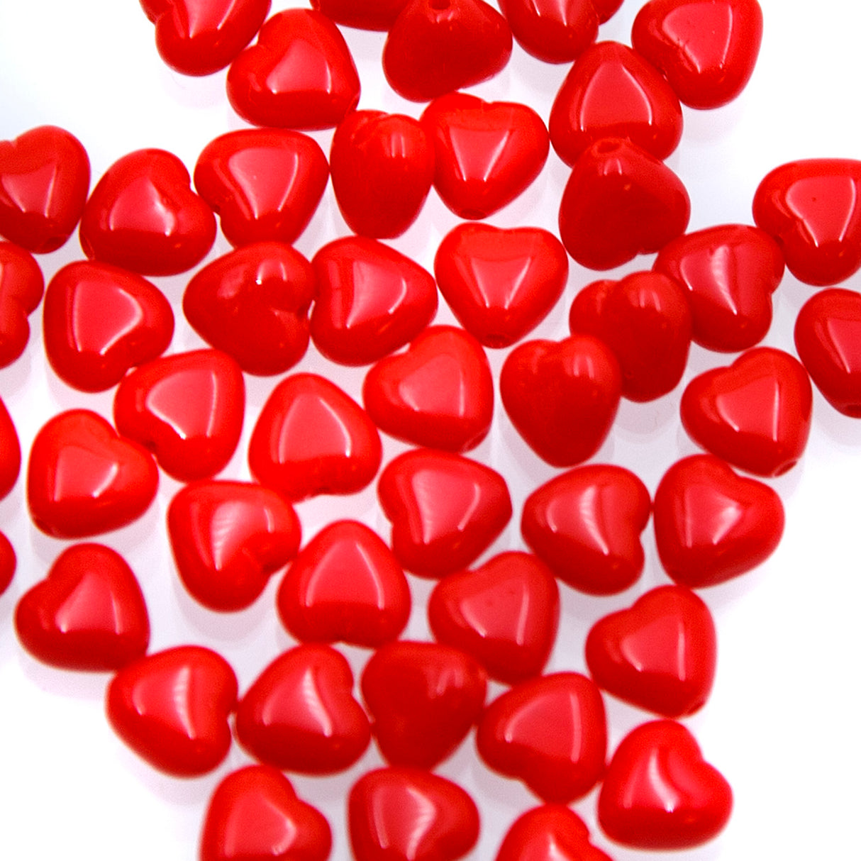 6HT142: CZ Heart Opaque Bright Red 6mm 50 Pieces