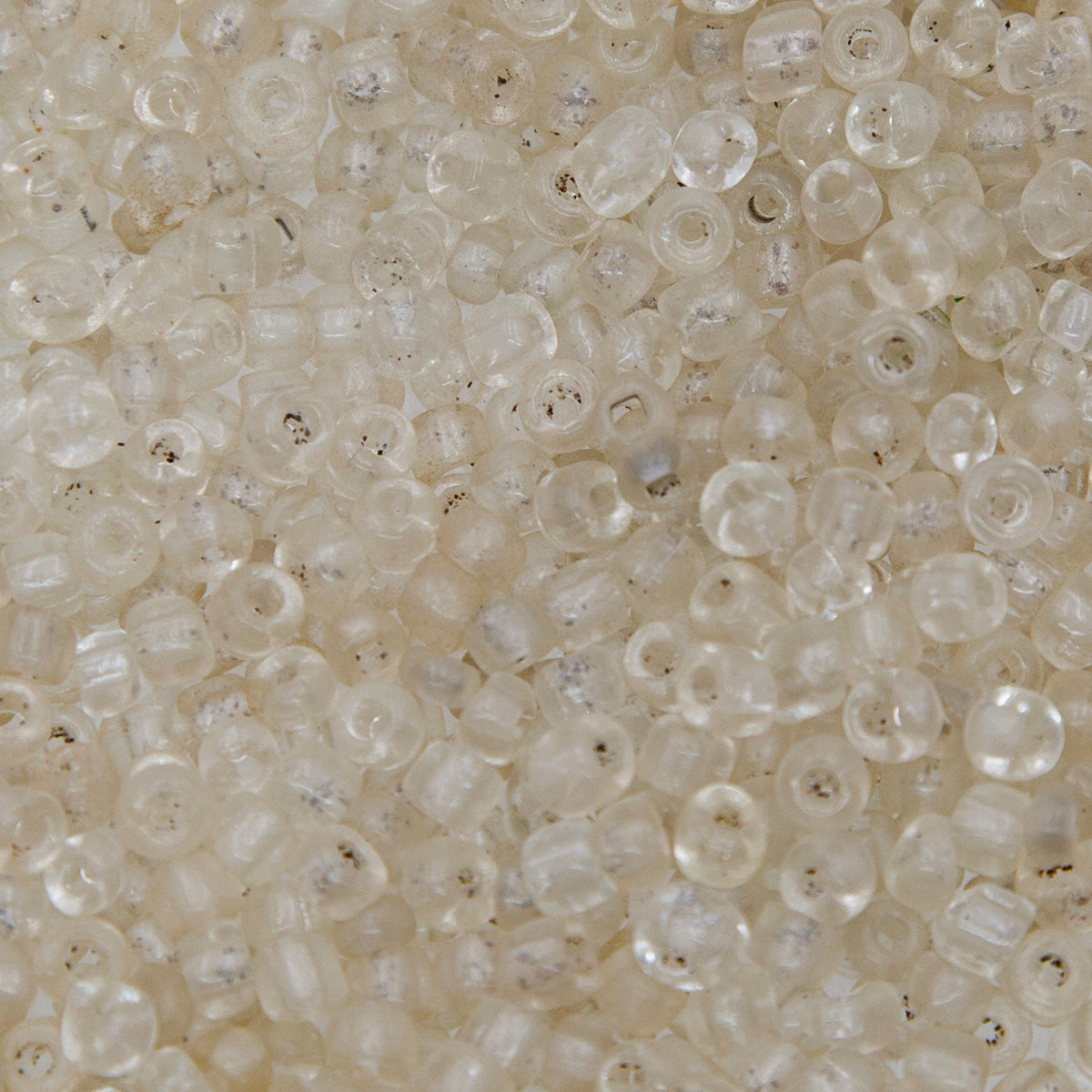 6SV100-14: Vintage Venetian Transparent Crystal 6/0 250 Grams