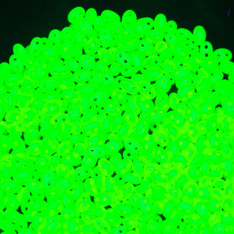 74SB622-N: CZ Twin 2-H SB Neon Yellow 2.5x5mm