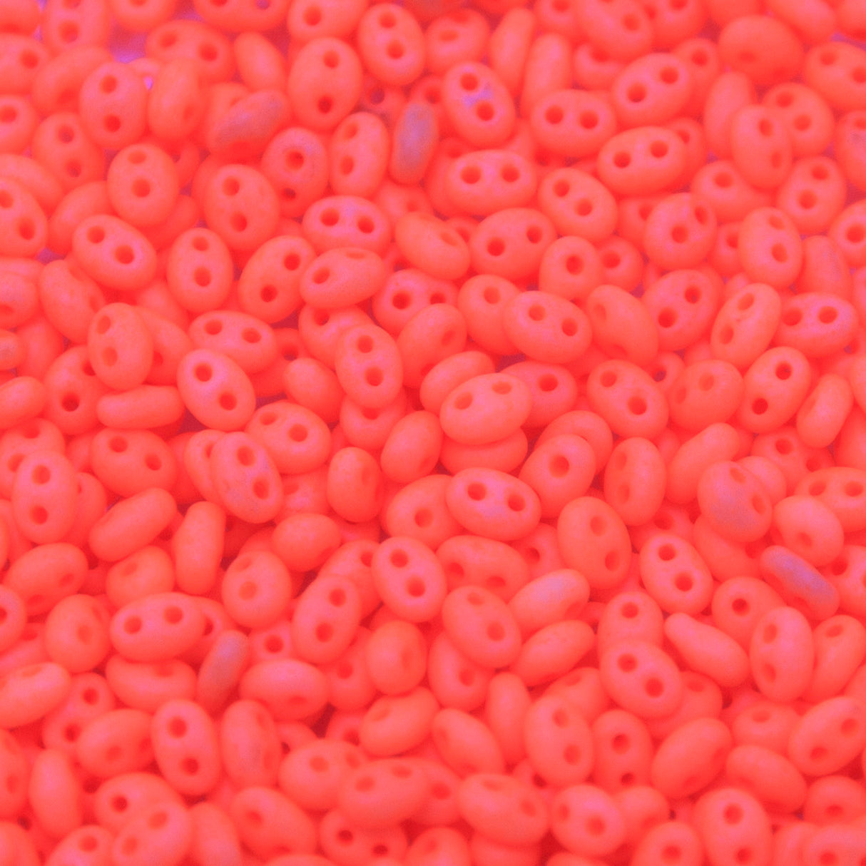 74SB638 NR: CZ Twin 2-H SB Neon Orange 2.5x5mm 50GM