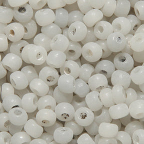 7SV110-3R: Vintage Venetian Greyish White 7/0 50 Gram Bag