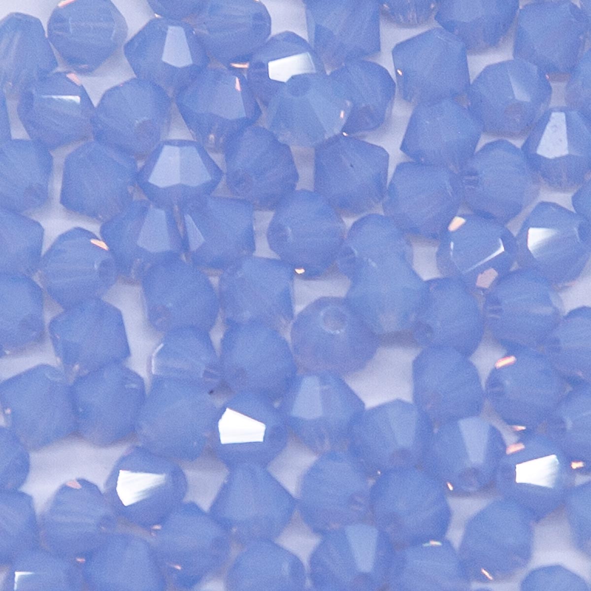 82CC270: Preciosa Crystal Dia Lt Sapphire Opal 4mm-144PC