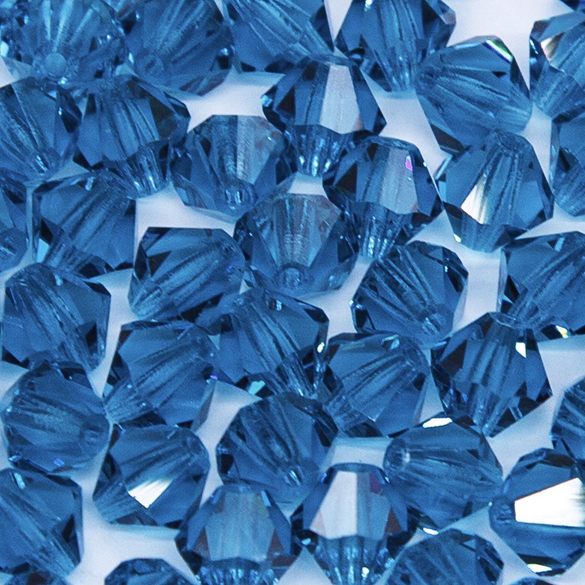 86CC267: Preciosa Crystal Dia Indicolite 6x6mm-72PC