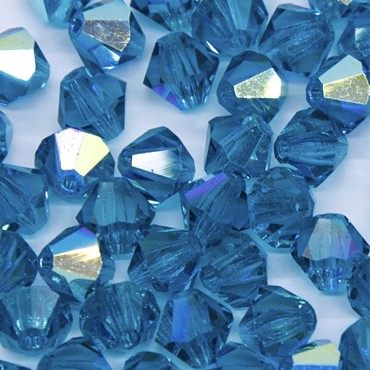 86CC585: Preciosa Crystal Dia Blue Zircon AB 6x6mm-72PC