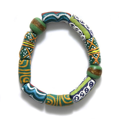 GA1000-8: Krobo Powder Glass Bracelet Greens