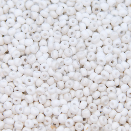 8SV100-12: Vintage Venetian Opaque Old White 8/0 250 Grams