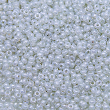 8SV100-29: Vintage Venetian Opaque Luster Satin White 8/0 250 Grams