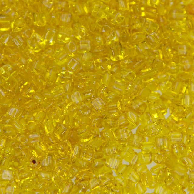 91SV222-3R: Vintage Venetian Trap Transparent Yellow #3 3-3.5mm 50 Gram Bag