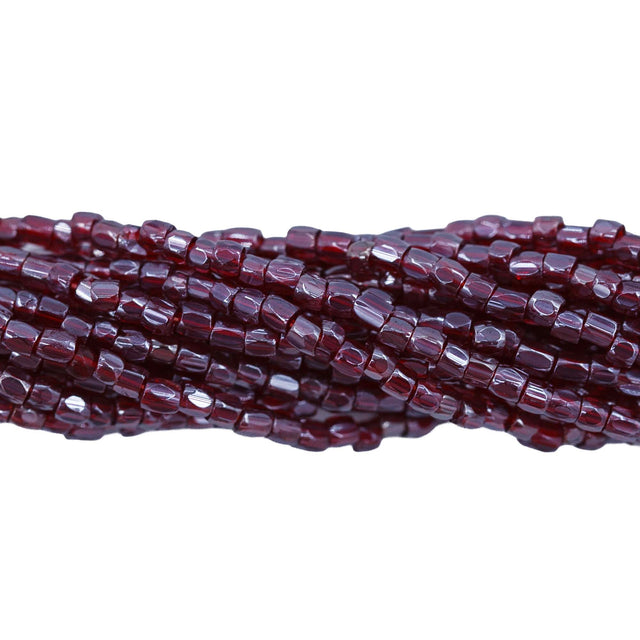 9SC346-TR: CZ Seed Bead 3-cut Garnet Sfinx 9/0 1HK