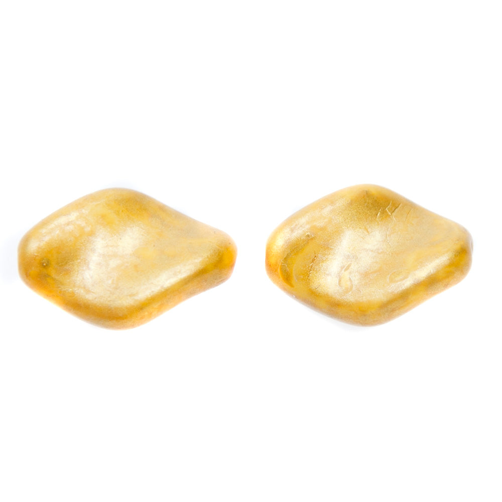 CZ9211-25: Czech Twisted Oval Golden Flake 19x13mm 6 Pieces