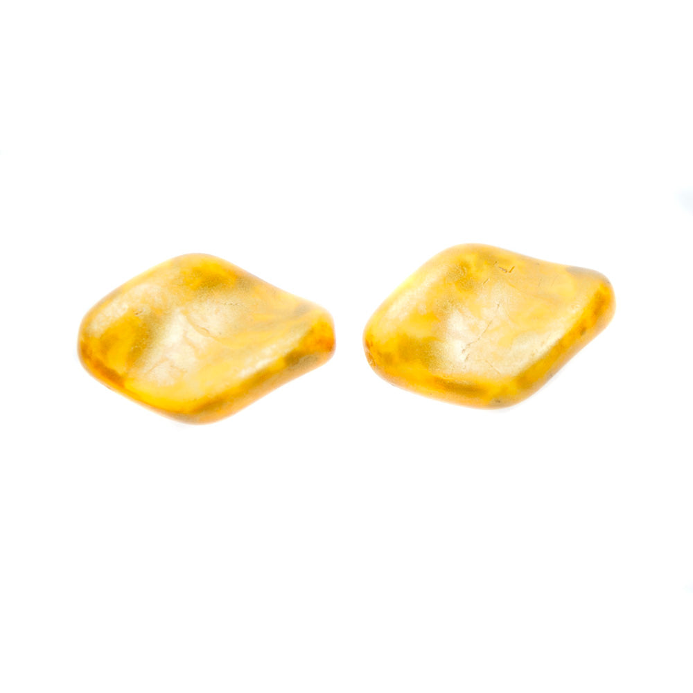 CZ9211-27: Czech Twisted Oval Maize Golden Flake 19x13mm 6 Pieces