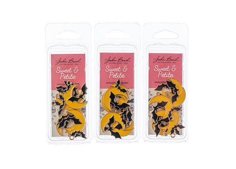DZ0466-02: Sweet & Petite Halloween Charms 25mm Bats and Moon 6PPK