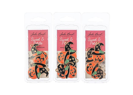 DZ0466-10: Sweet & Petite Halloween Charms 30x25.5mm Pumpkin Witch 4pcs