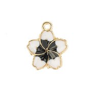 DZ0467-008: Zinc Charms 13x16mm White Flower - 10PPK