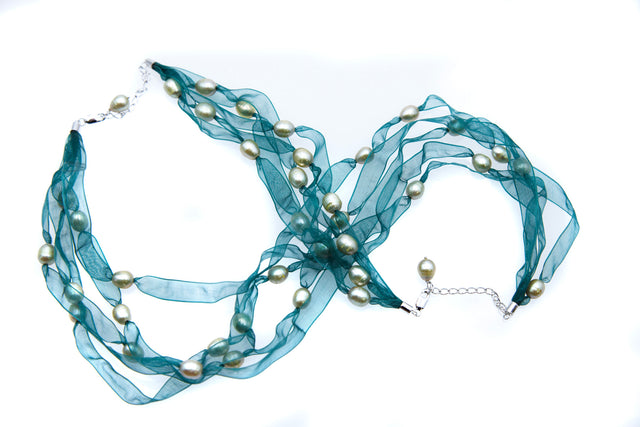 FPN1795-2: Pearl Ribbon Necklace/Bracelet Forest w/Lt Green