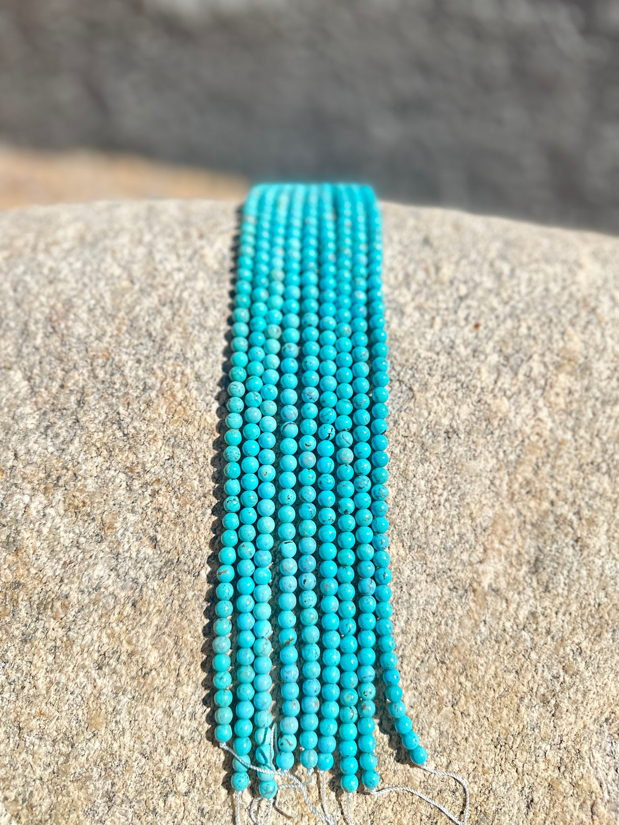 6ST413-A: Turquoise Round 6mm "A" Grade 15-16 Inch Strand