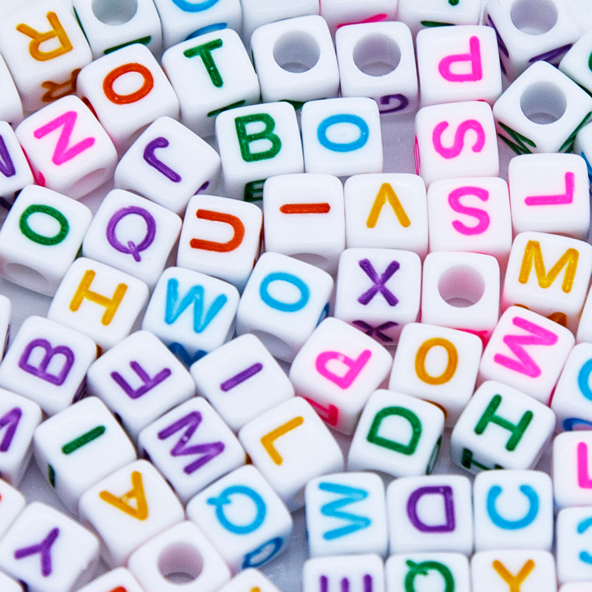 PL200-5: Acrylic Alphabet White/Multi 6x6mm 4mm Hole 100PPK