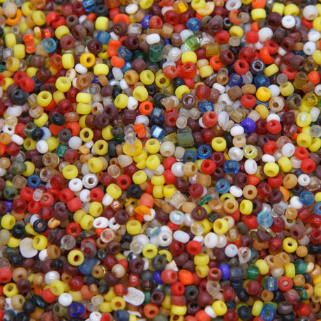 SV122R: Vin Ven Mix Seed Bead Yllw Brwn Wht 10/0 Avg - 150 GM