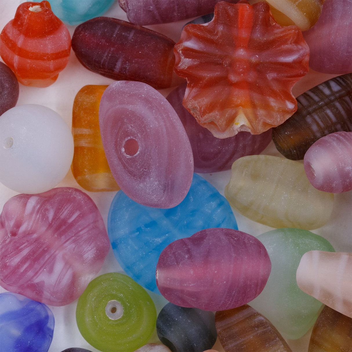 VE525-SWM: Bead Mix Swirl Matte 100GM