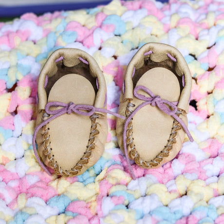 RLM100-B: Leather Moccasin Kit, Size Baby (6-9M)
